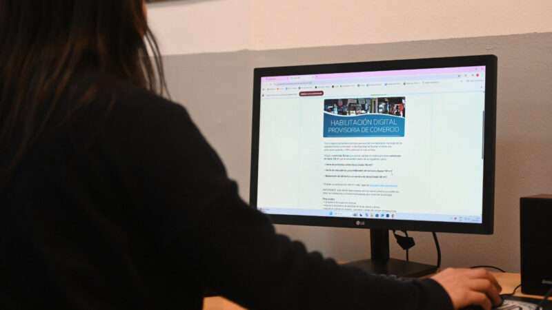 Estado DASE: el Municipio ya tramitó 121 habilitaciones de comercios de manera online