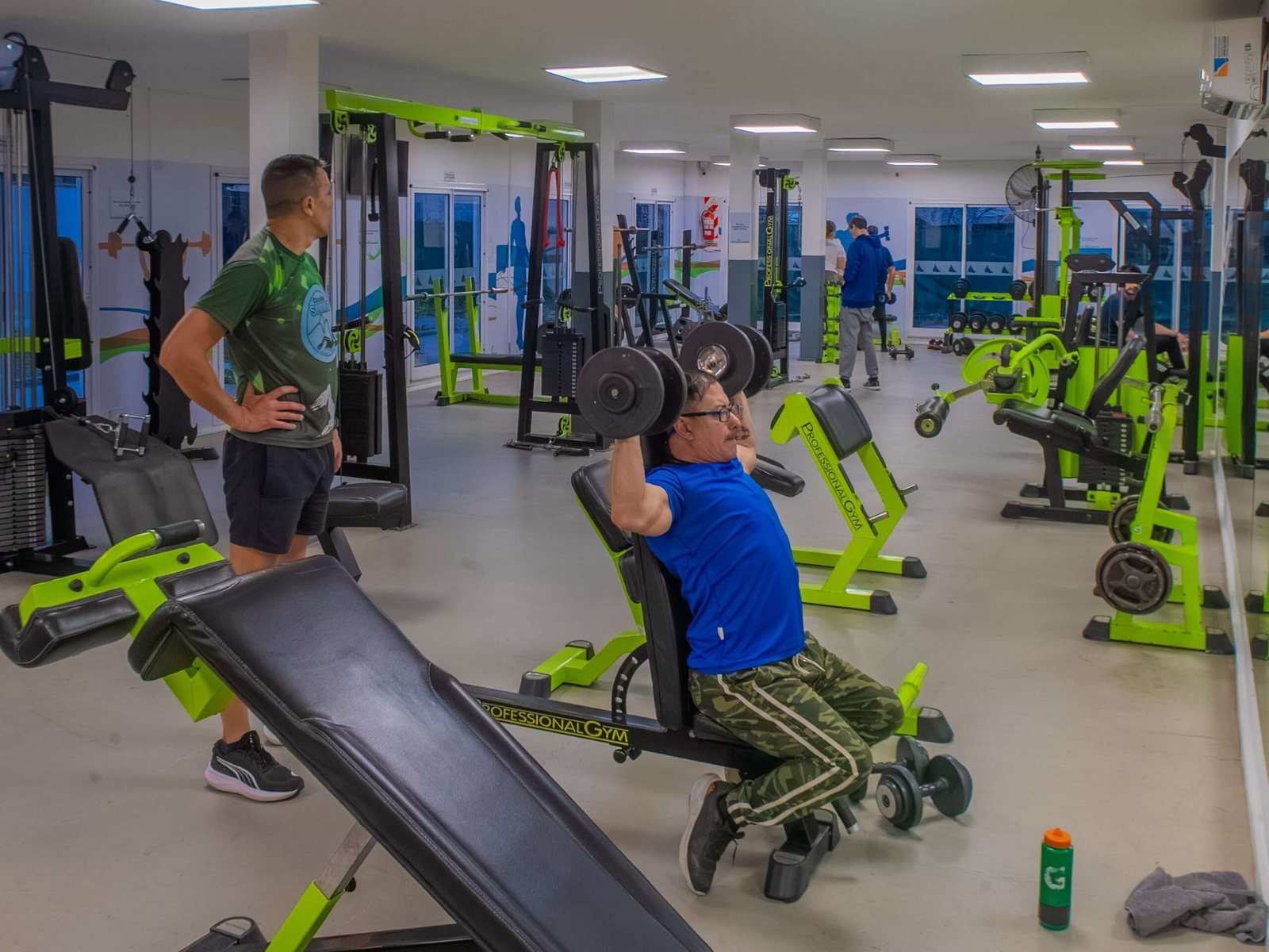 Juan Andreotti presentó la ampliación y renovación delGimnasio de musculación del Poli N°3