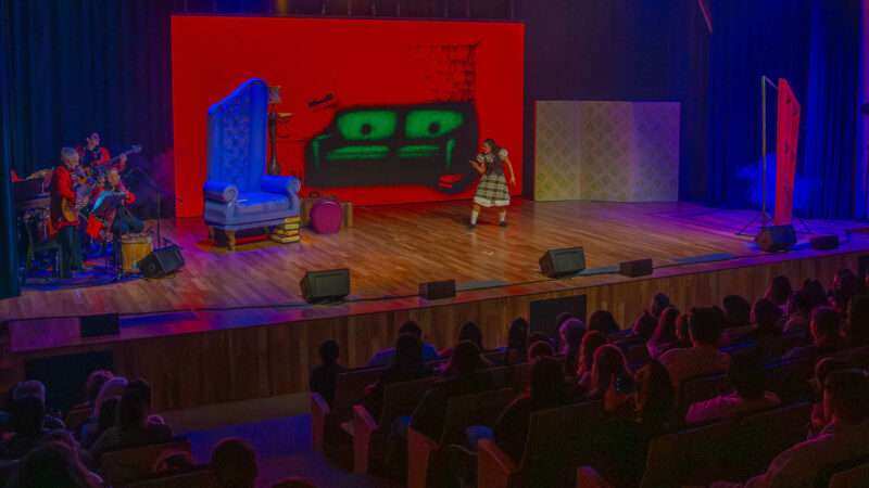 Juan Andreotti acompañó el show final de vacaciones de invierno
