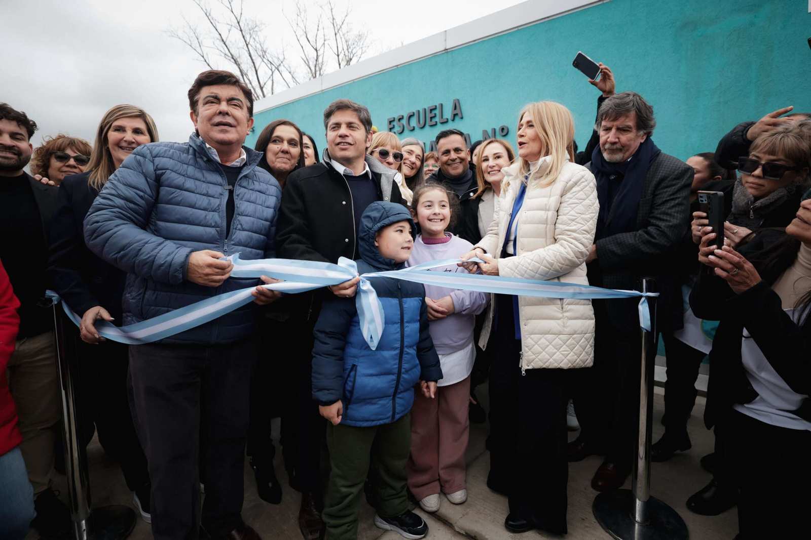 Kicillof: “Milei vino un rato a sacarse una foto, pero no se anima a caminar los barrios de La Matanza”