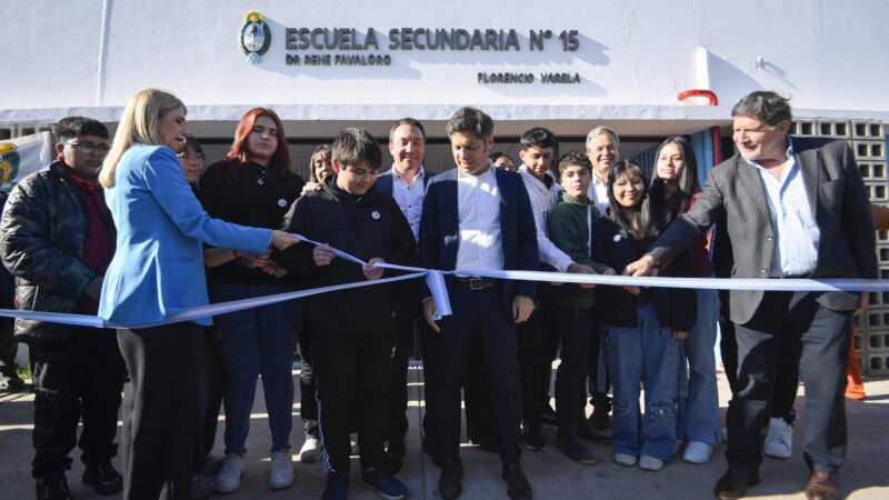 En Florencio Varela: Kicillof y Magario inauguraron el edificio educativo Nº280