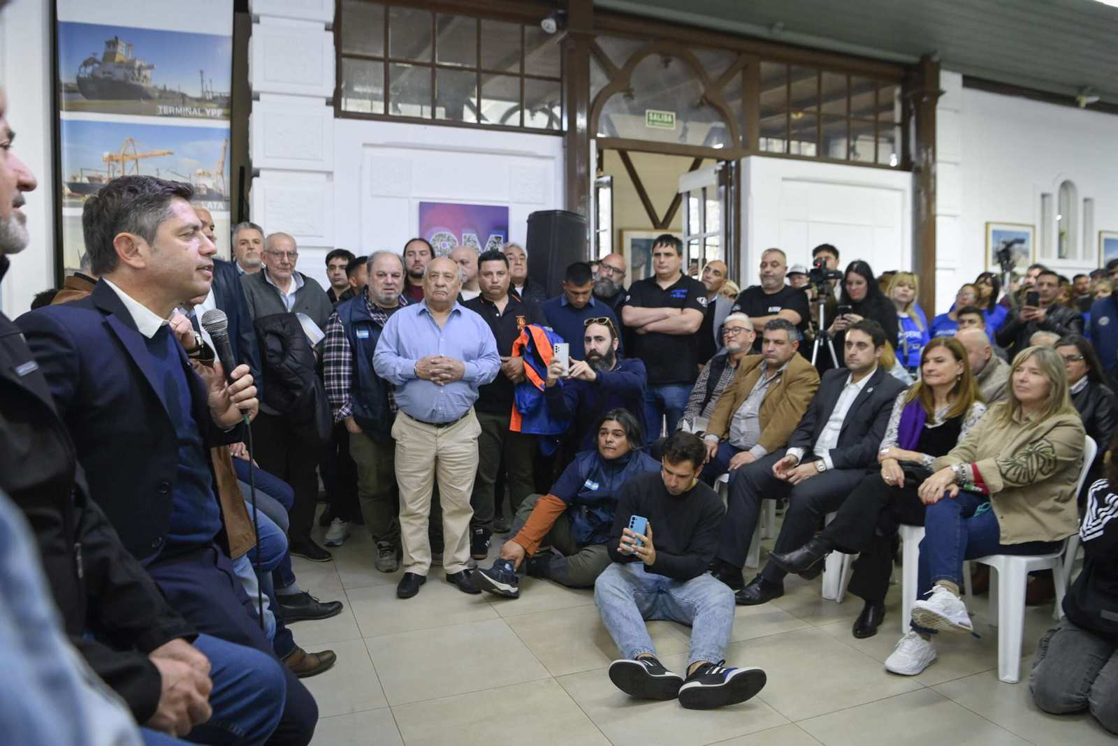 Kicillof: “Del movimiento obrero deben nacer los proyectos y las leyes que necesitamos para defender nuestra soberanía”