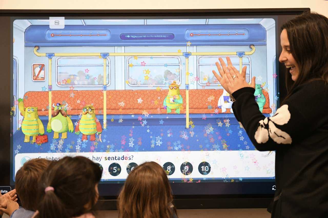 Vicente López avanza en la incorporación de tecnología y herramientas innovadoras para la educación
