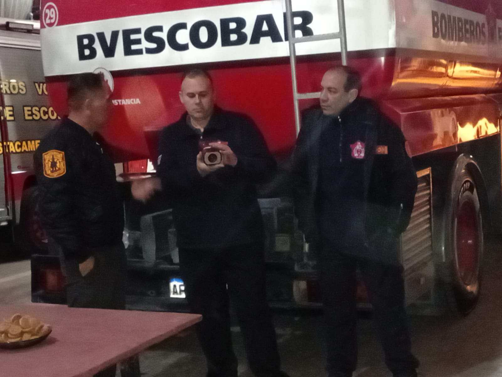 Bomberos de Escobar reciben donación clave: una cámara térmica para mejorar la respuesta en incendios