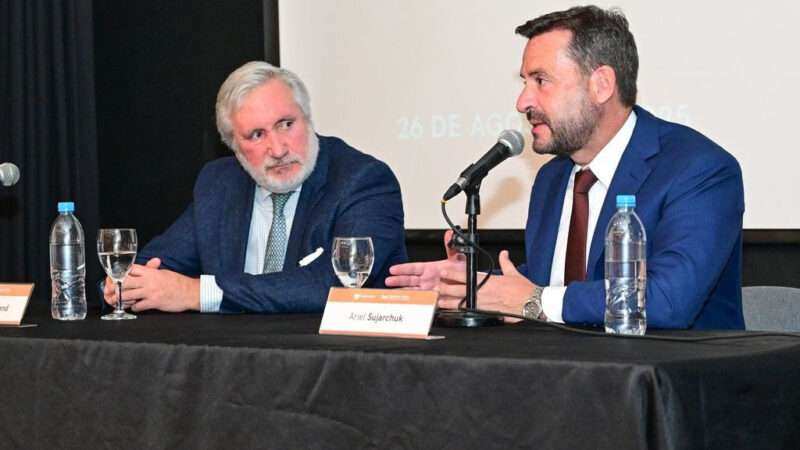 Ariel Sujarchuk y el procurador Conte-Grand encabezaron una capacitación sobre la rehumanización de los procesos judiciales