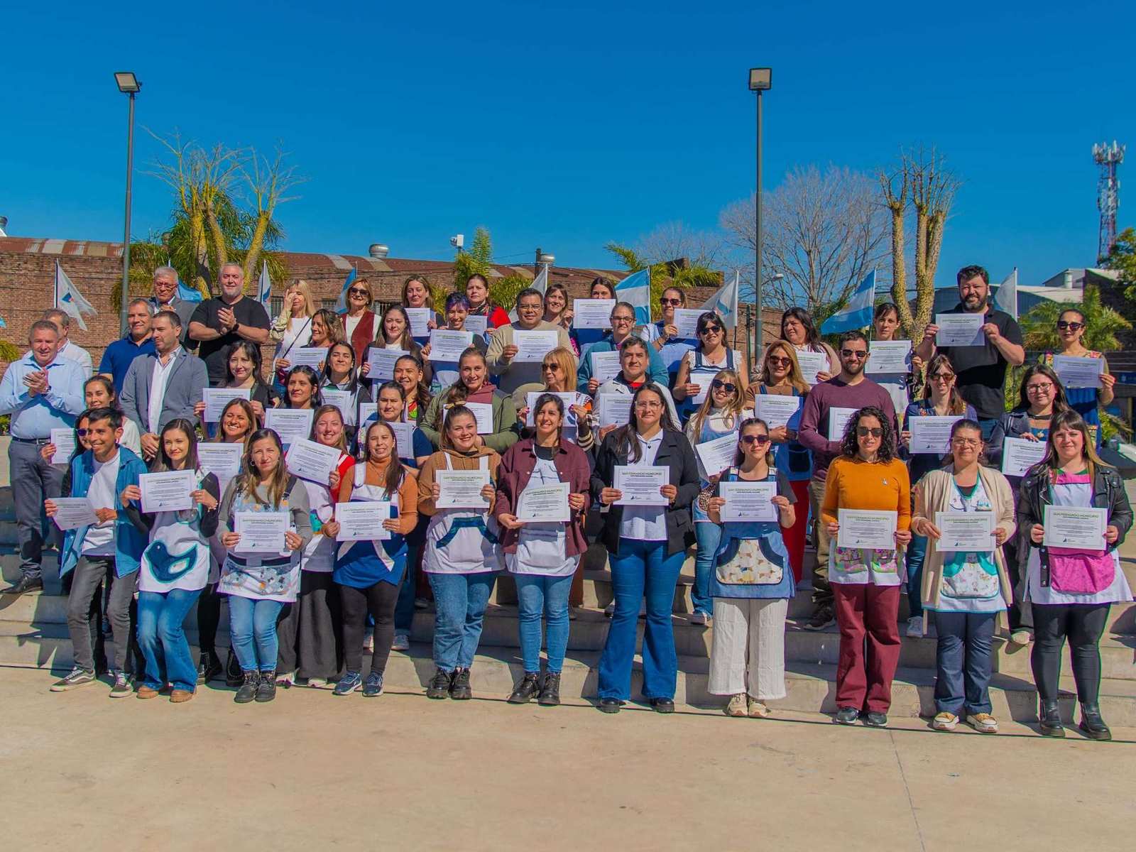 San Fernando celebró el Día del Maestro con emotivos homenajes