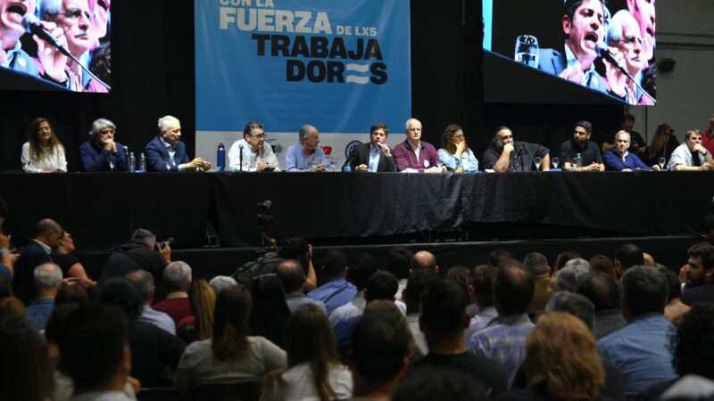 Kicillof: “En octubre vamos a llenar el Congreso nacional de compañeros que defiendan los derechos de nuestro pueblo”
