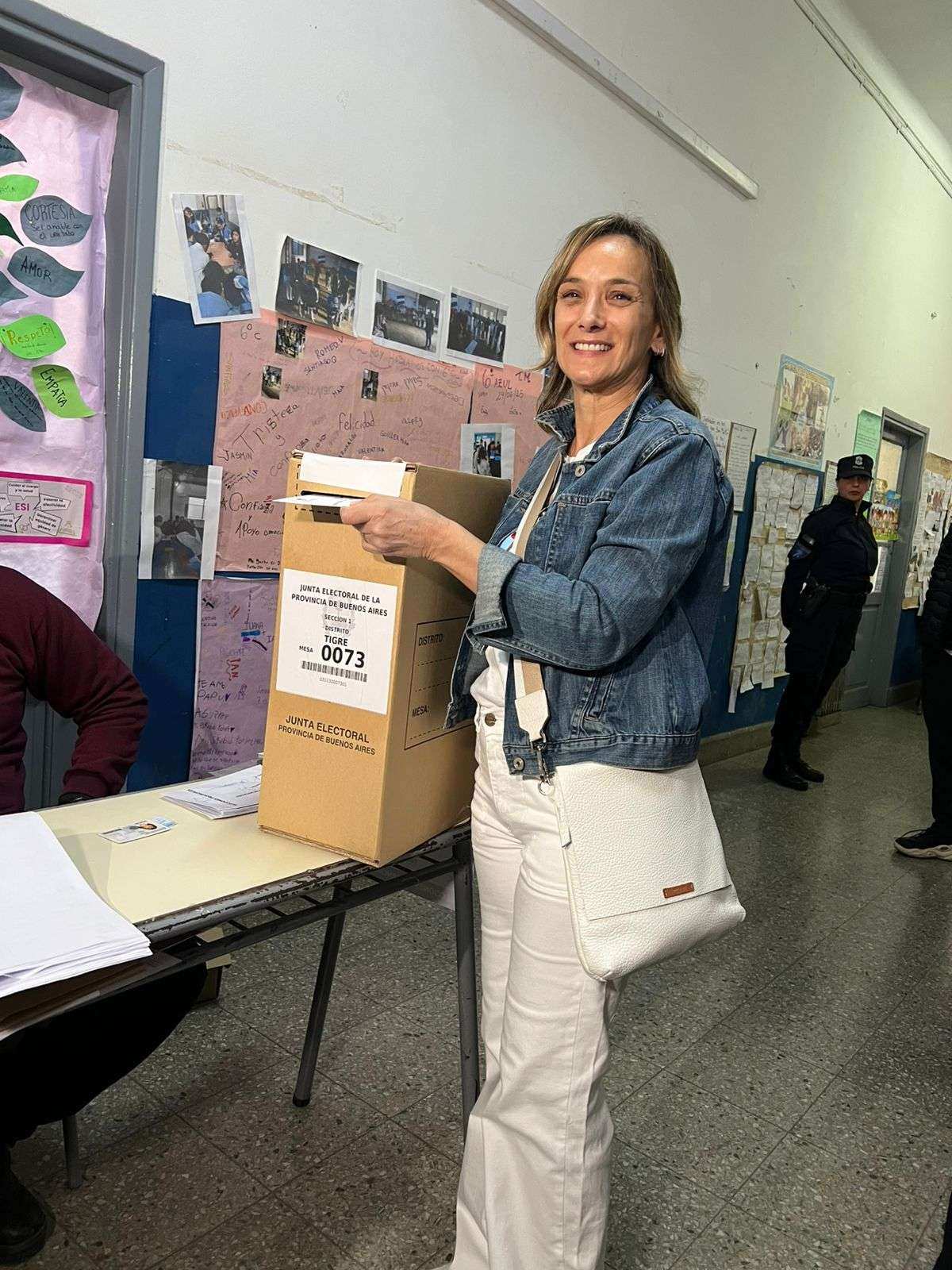 Malena Galmarini votó en Tigre: “Votar es la mejor manera de cuidar la democracia”.