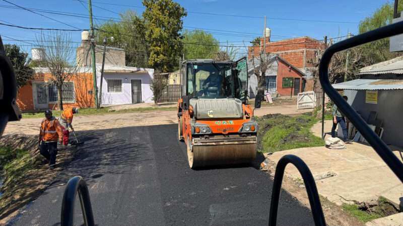 La Municipalidad continúa con el plan de pavimentación en calles clave de Maschwitz y Belén de Escobar