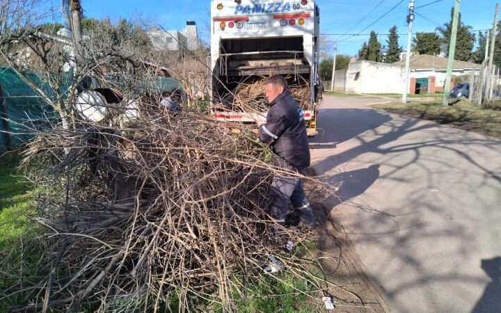 Escobar: sistema municipal de recolección de ramas