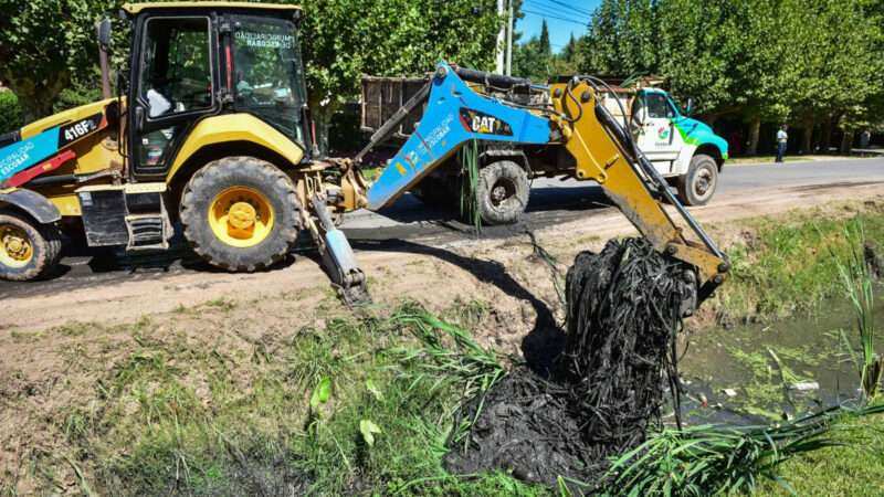 Obra pública en Escobar: nuevos pavimentos, más iluminación y limpieza de los arroyos