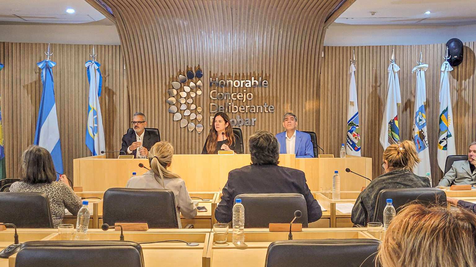 El Concejo Deliberante de Escobar realizó su Novena Sesión Ordinaria: Presupuesto 2026, ordenamiento urbano y reconocimientos culturales