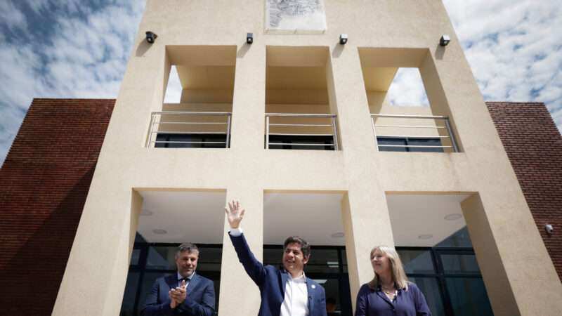 Kicillof en Magdalena: “Frente a un gobierno que destruye derechos, nosotros construimos igualdad”