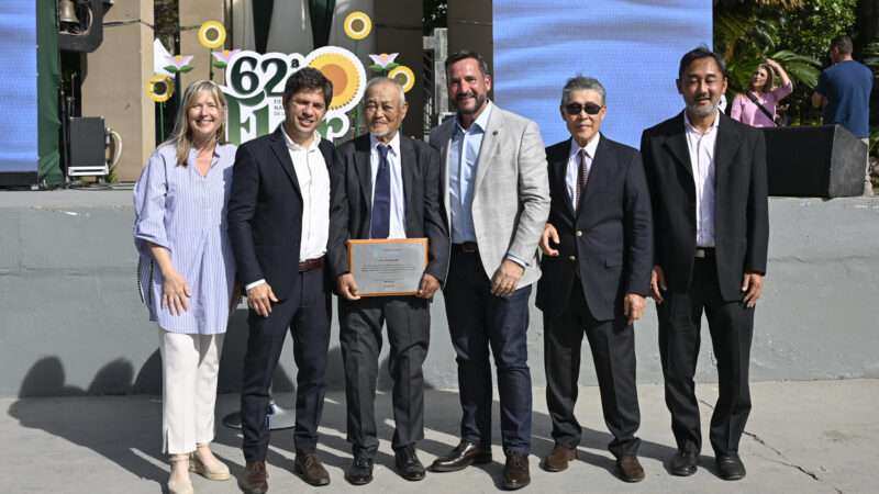 Sujarchuk y Kicillof celebraron el 66° aniversario de Escobar en el marco de la Fiesta Nacional de la Flor