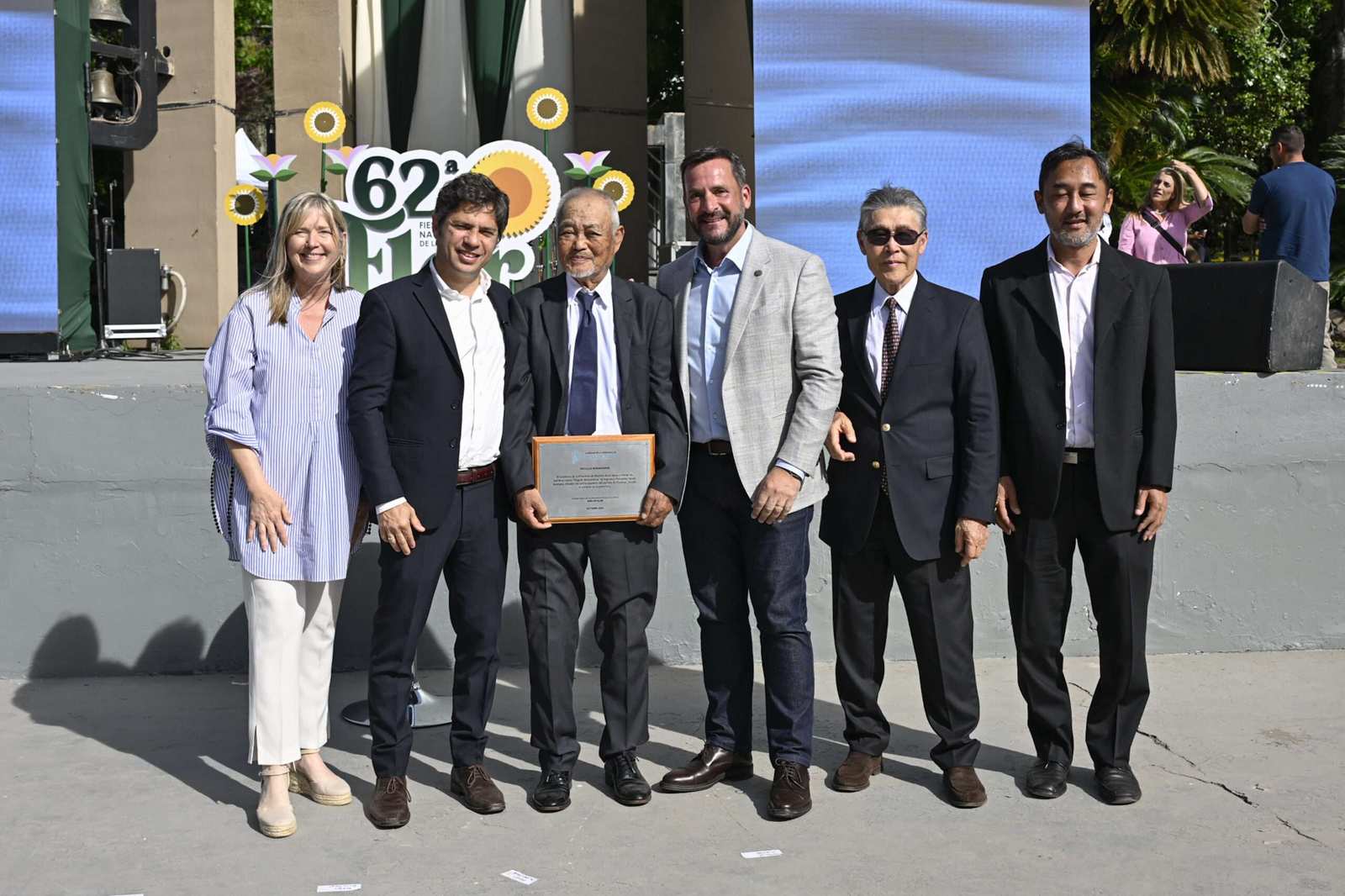 Sujarchuk y Kicillof celebraron el 66° aniversario de Escobar en el marco de la Fiesta Nacional de la Flor