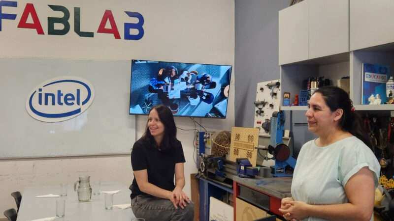 Vicente López: una estudiante del Fab Lab fue campeona argentina de IA en el concurso de Intel