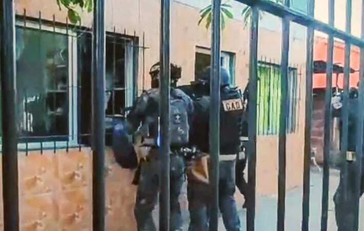 Escobar: tres allanamientos, detenidos y motos recuperadas tras una ola de robos a mano armada