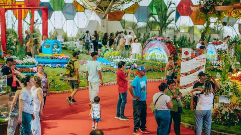 El Día del partido de Escobar se pasa del 8 al 9 de octubre: finde XXL y entrada gratis a la Fiesta Nacional de la Flor