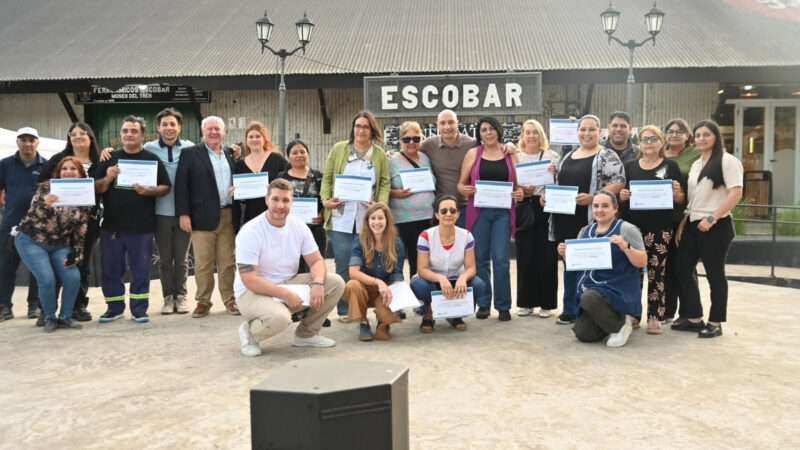 Más de 80 Cooperadoras Escolares de Escobar recibieron nuevos subsidios municipales