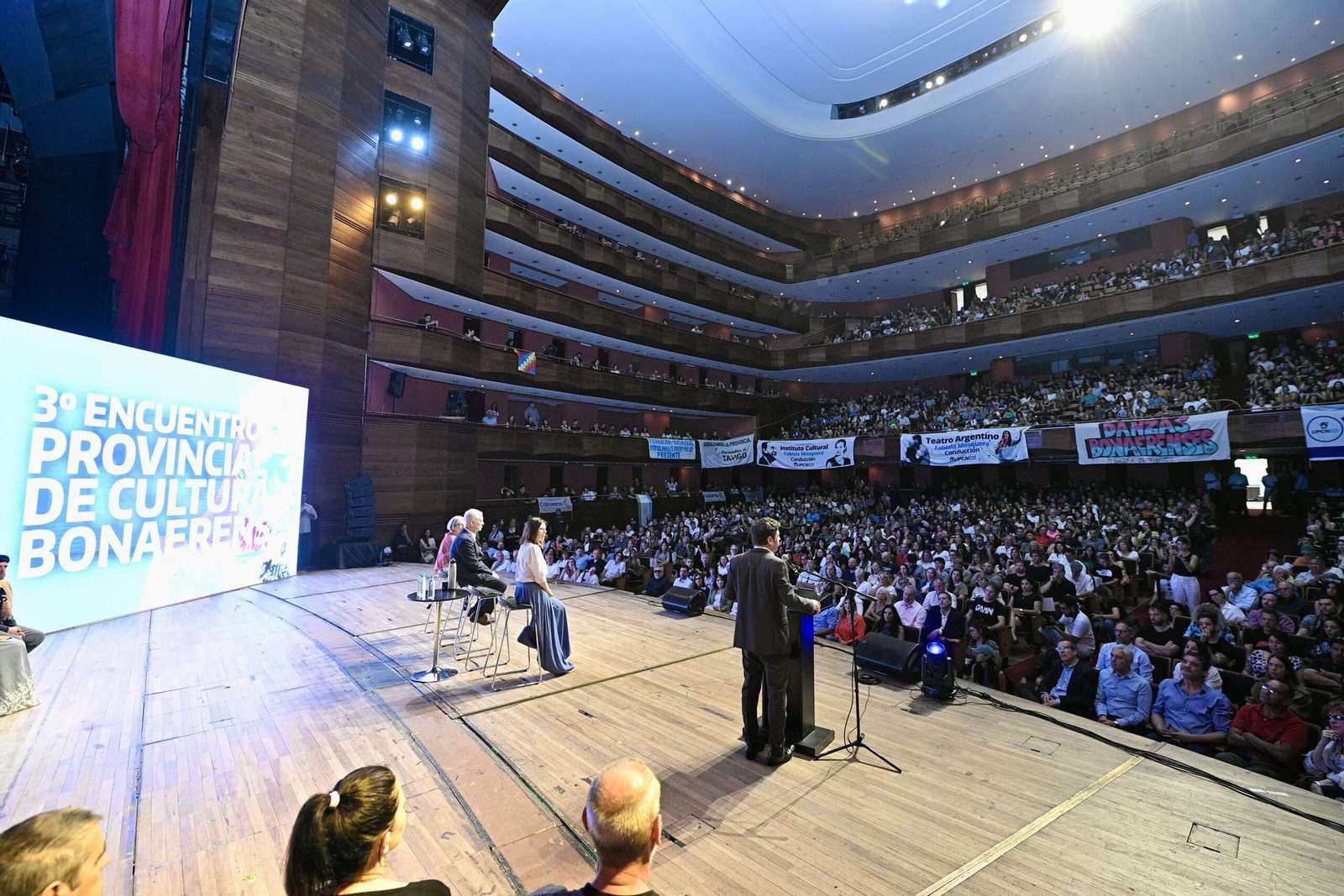 Kicillof dio inicio al 3º Encuentro Provincial de Cultura bonaerense