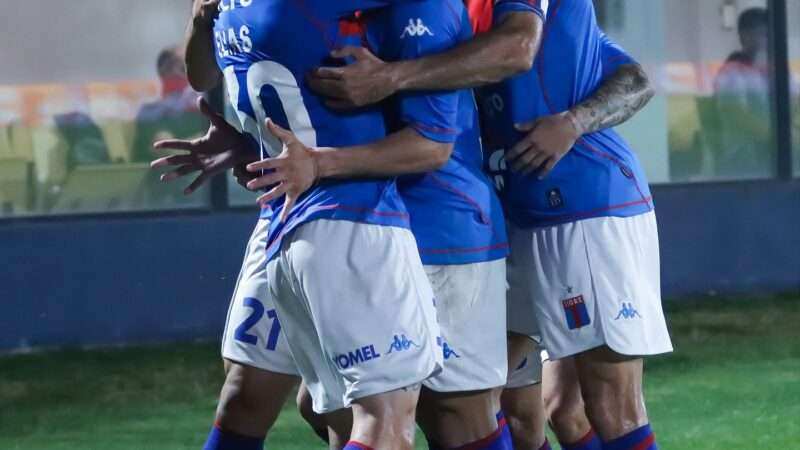 Tigre rugió en Victoria: venció a Estudiantes y se metió en zona de clasificación