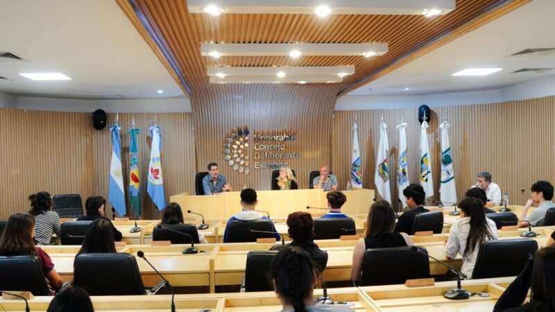Escobar celebró por primera vez el Día del Periodista y el Comunicador Social