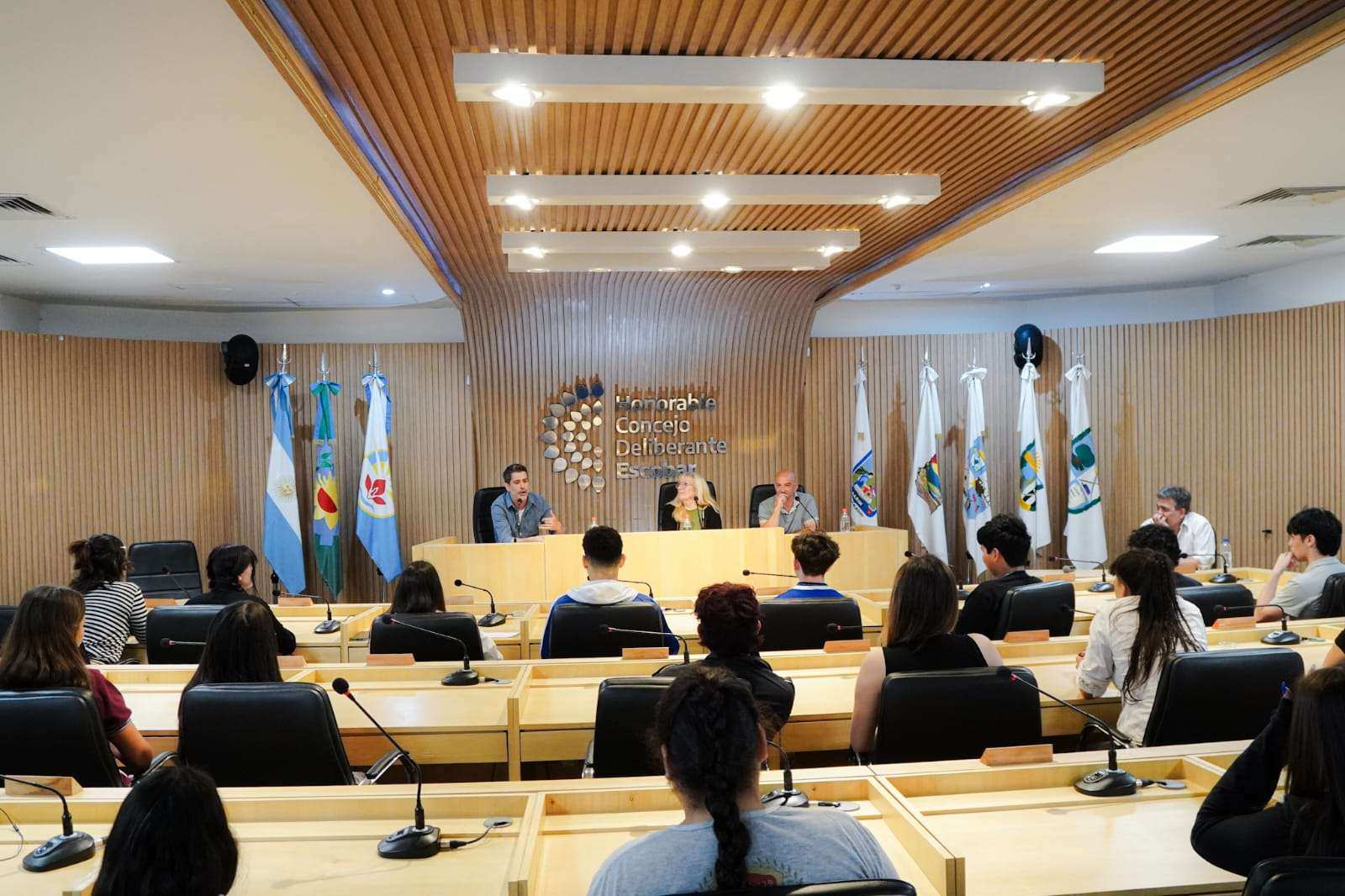 Escobar celebró por primera vez el Día del Periodista y el Comunicador Social