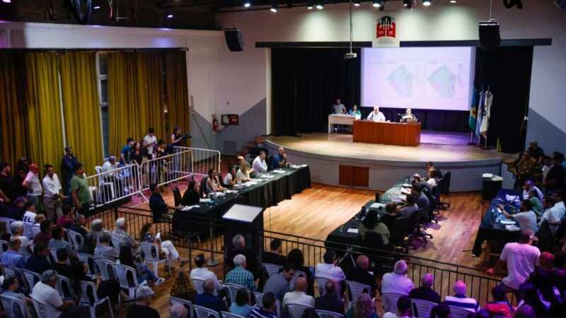 Hurlingham presentó el Informe Final de la Audiencia Pública del nuevo Código de Ordenamiento Urbano 2025