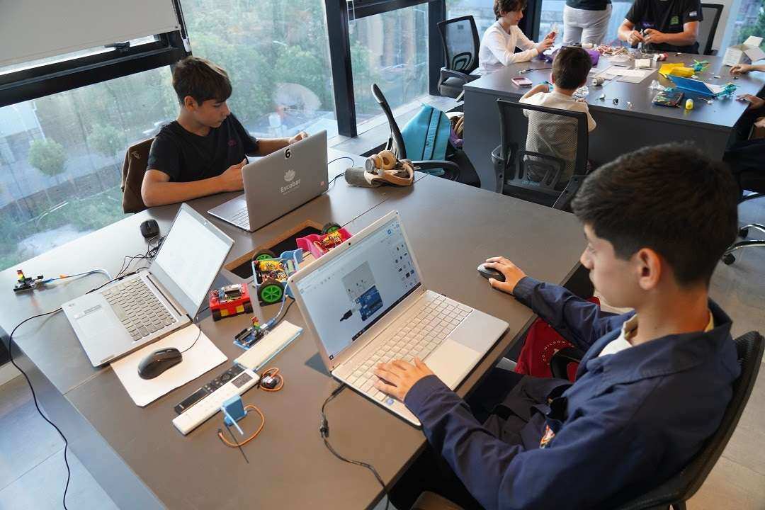 Club de Robótica Municipal: aprendizaje tecnológico para jóvenes de 8 a 16 años
