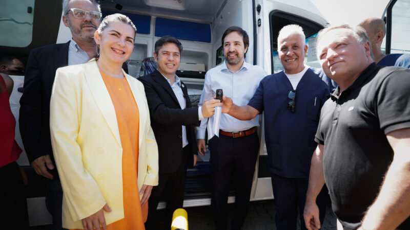 Kicillof recorrió las obras de ampliación en el Hospital “Mariano y Luciano de la Vega”