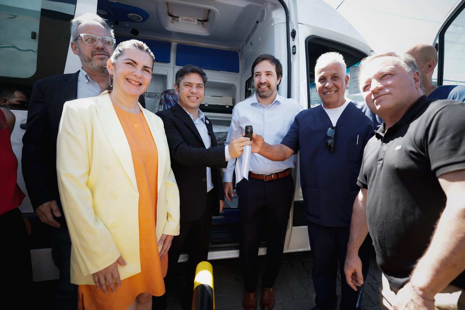 Kicillof recorrió las obras de ampliación en el Hospital “Mariano y Luciano de la Vega”