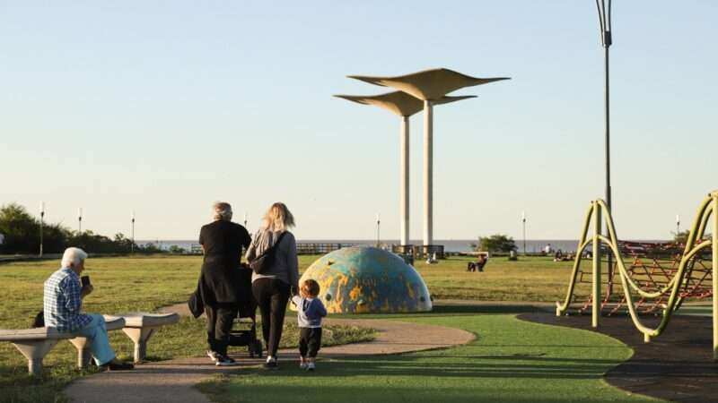 Vicente López se prepara para una Navidad sin pirotecnia, con una costa 100% peatonal y servicios de recolección diferenciados