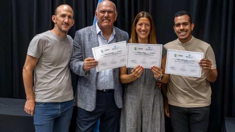 La logística de última milla suma talento: 58 profesionales se diplomaron en el marco del convenio UNDELTA–AECAUM