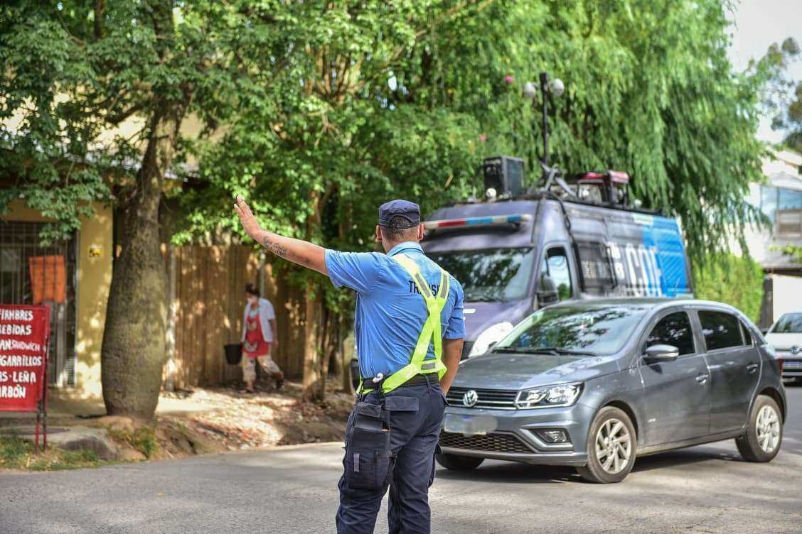 Plan de Ordenamiento de Tránsito: ”Las calles de mano única facilitan el estacionamiento y la fluidez”