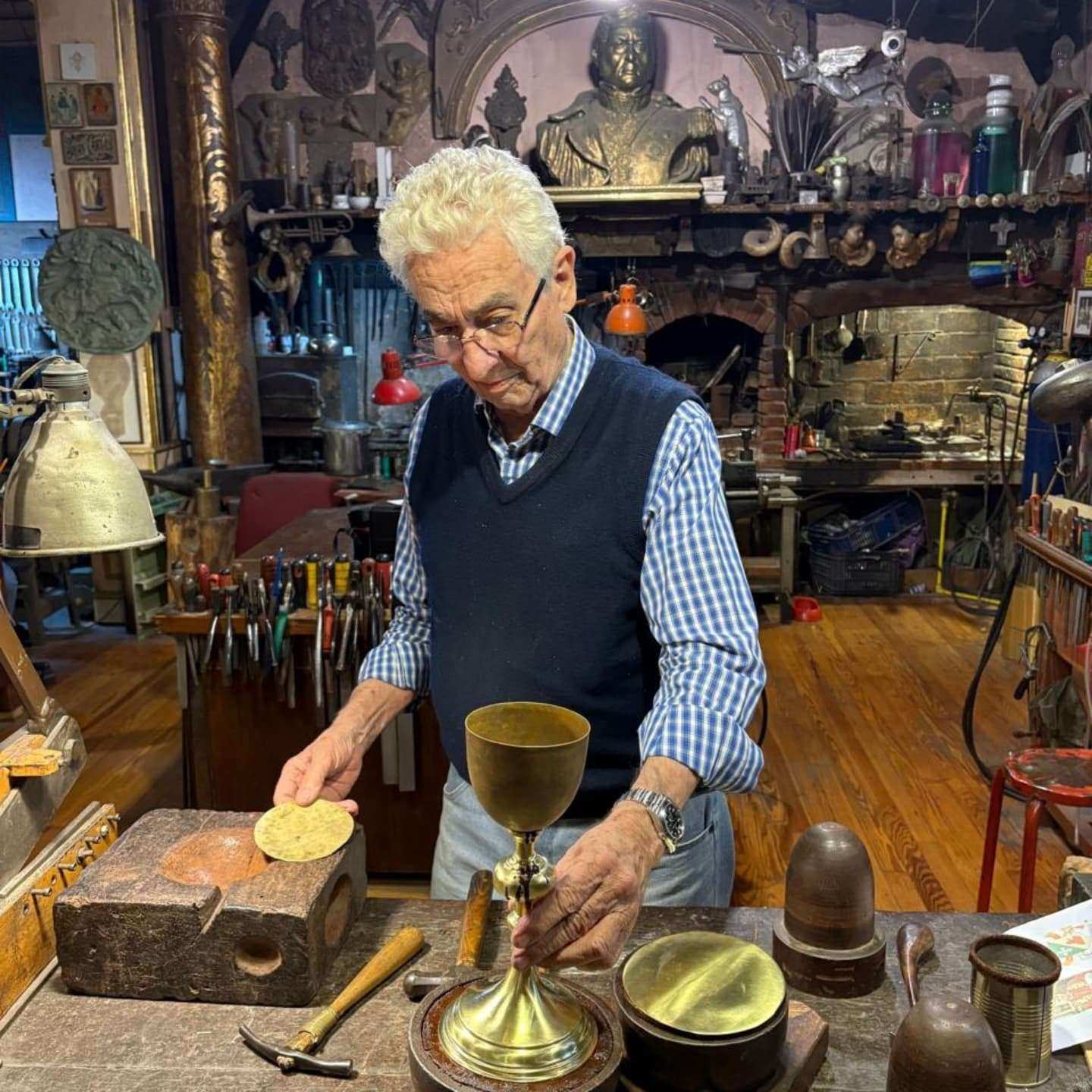 El Mercado de Oportunidades suma otra atracción: el domingo se exhibirá el Cáliz de la Paz que se le entregará al Papa en el Vaticano