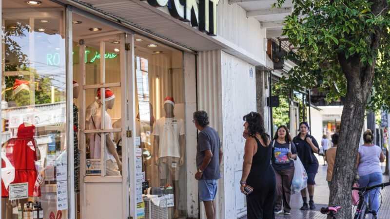 Navidad en Escobar: descuentos y promociones para acompañar al comercio local