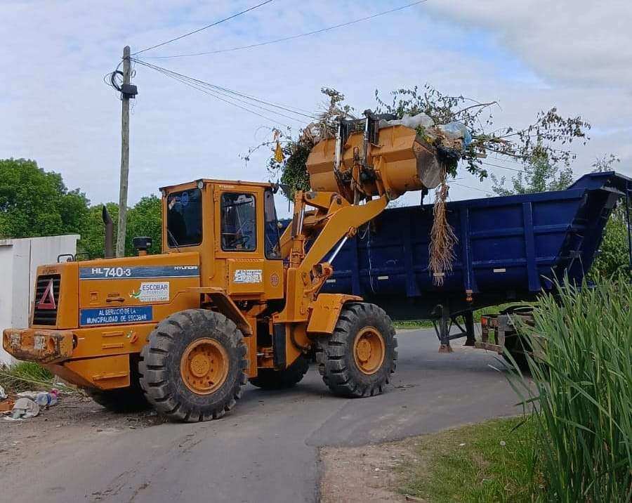 Escobar: sistema municipal de recolección de ramas