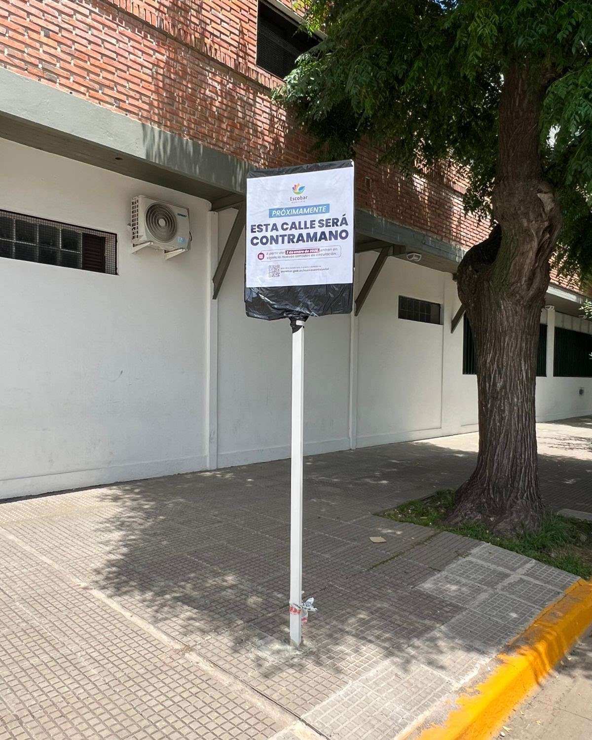 Plan de Ordenamiento de Tránsito: ya están colocados los nuevos carteles indicadores y sigue la campaña de difusión