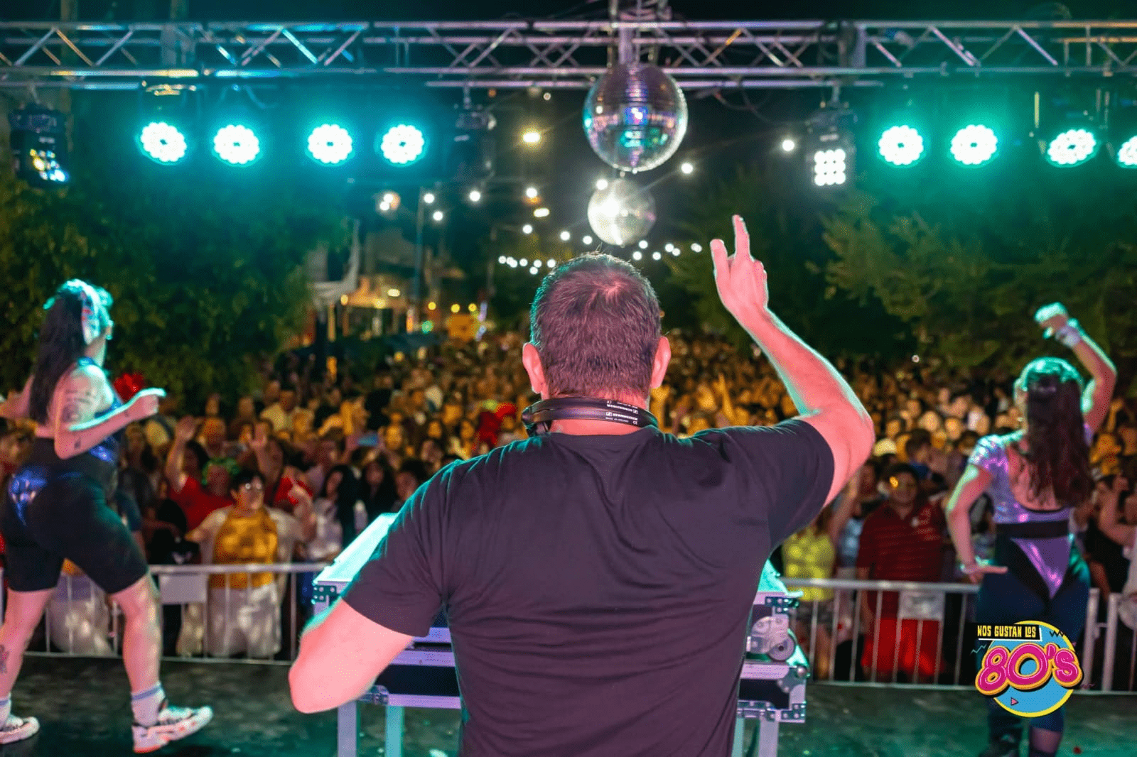 Fiebre de sábados por la noche: vuelven las Peatonales de Verano a Escobar