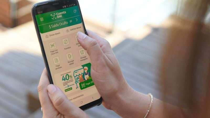 Continúan los beneficios de de Cuenta DNI para las personas Jubiladas 