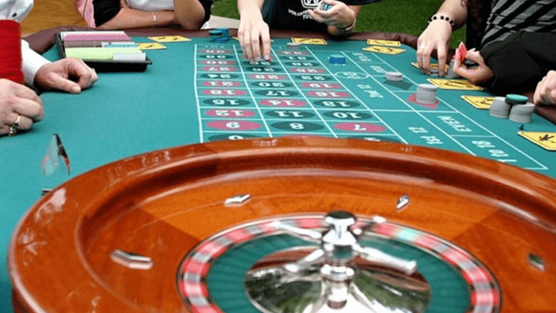 Hoy se realiza el tradicional lanzamiento de la primera bola en el Casino Central