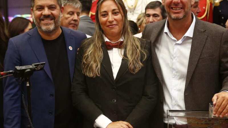 El Casino Central dio inicio a la temporada de verano con el tradicional “Colorado el 21”