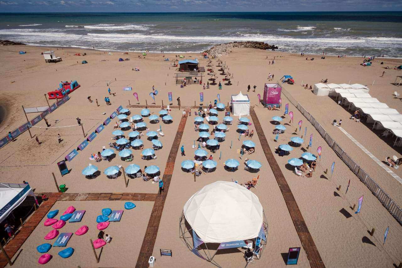 La Provincia inauguró los paradores ReCreo en Miramar y Villa Gesell