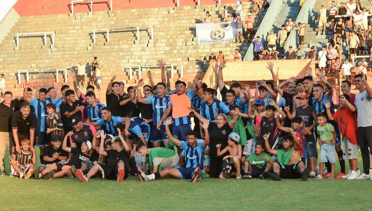 Atlético Escobar hizo historia y está en la final del Regional Amateur