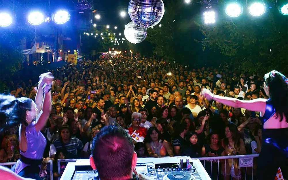 Finde en Escobar: Peatonal Ochentosa y los últimos estrenos de cine son algunos de los eventos destacados