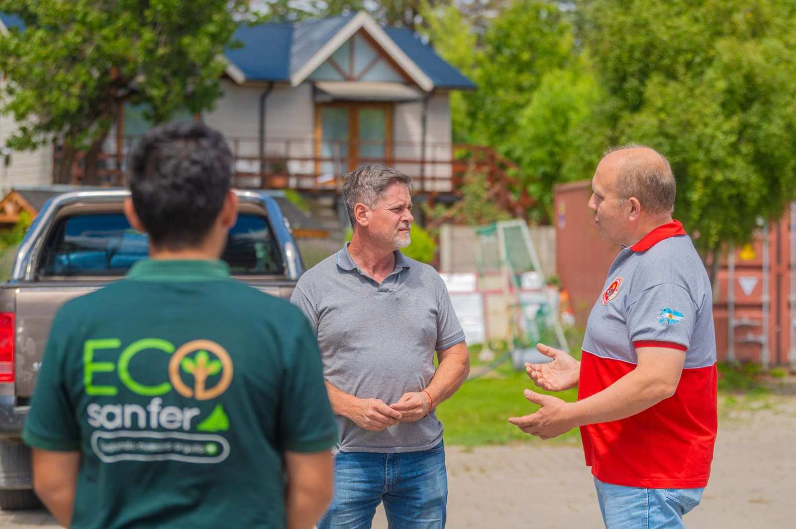 La donación de San Fernando llegó a los bomberos de la Patagonia