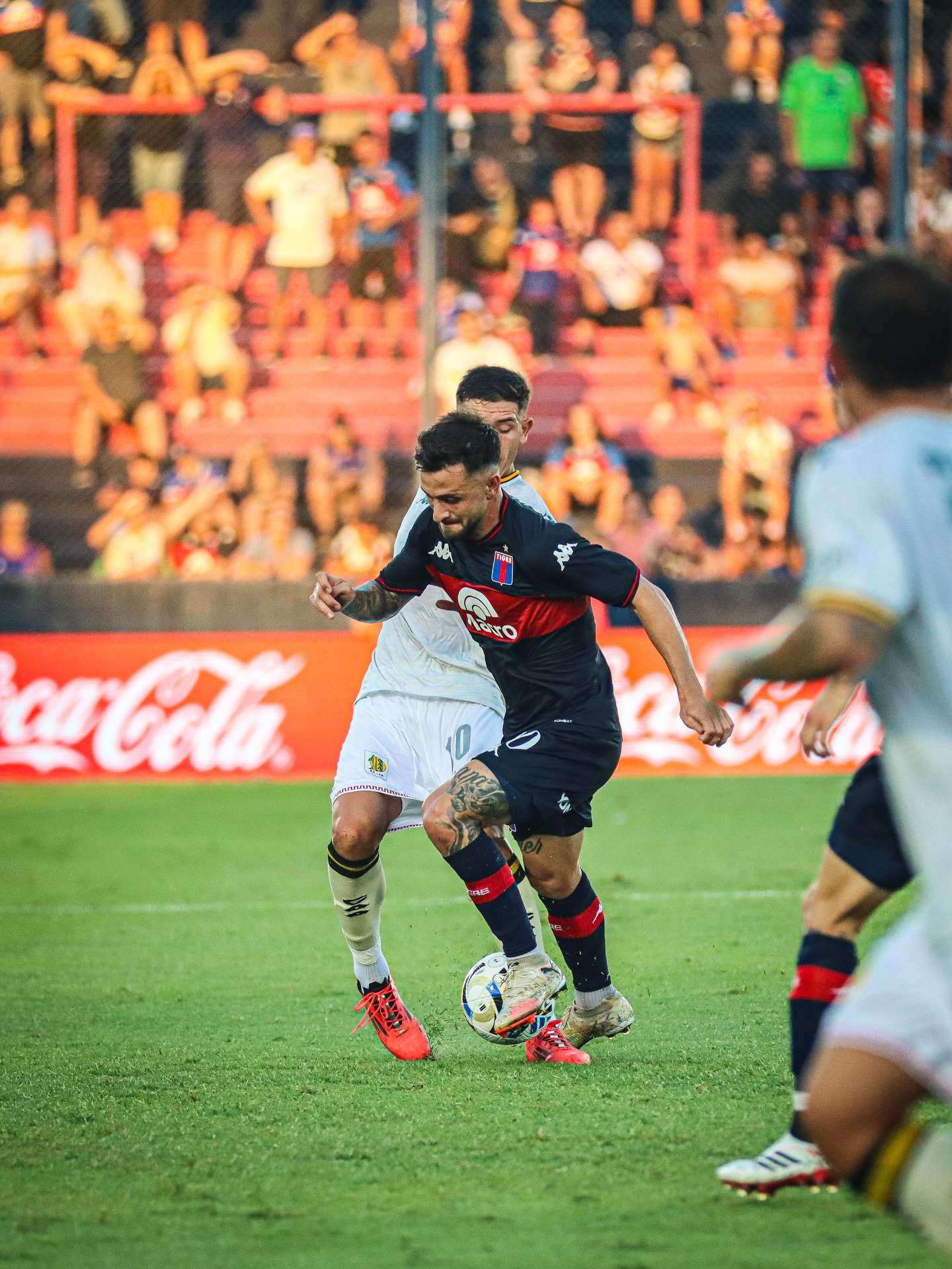 Tigre manda en la Zona B: triunfo ante Aldosivi y liderazgo en el Apertura