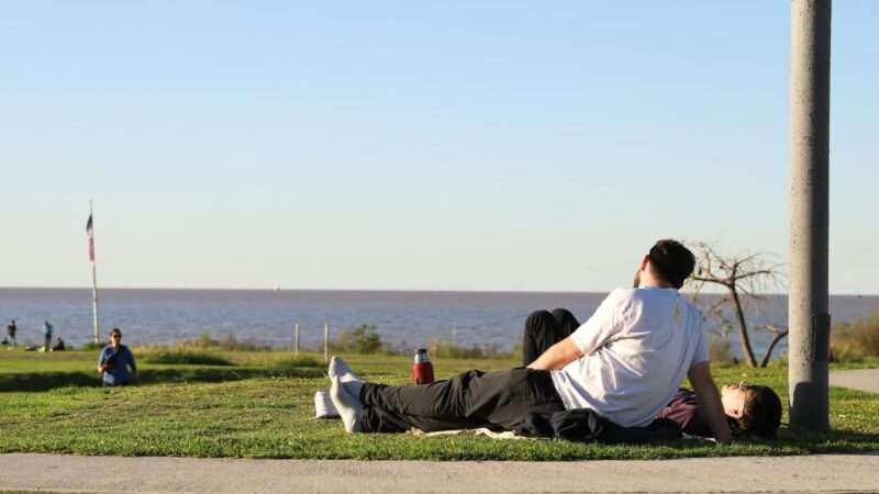 Vicente López celebra San Valentin y el fin de semana largo con propuestas gastronómicas, shows en vivo y costa 100% peatonal