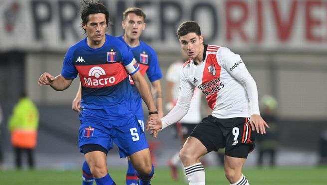 Tigre quiere seguir soñando en grande: visita a River con la ilusión de treparse a la punta