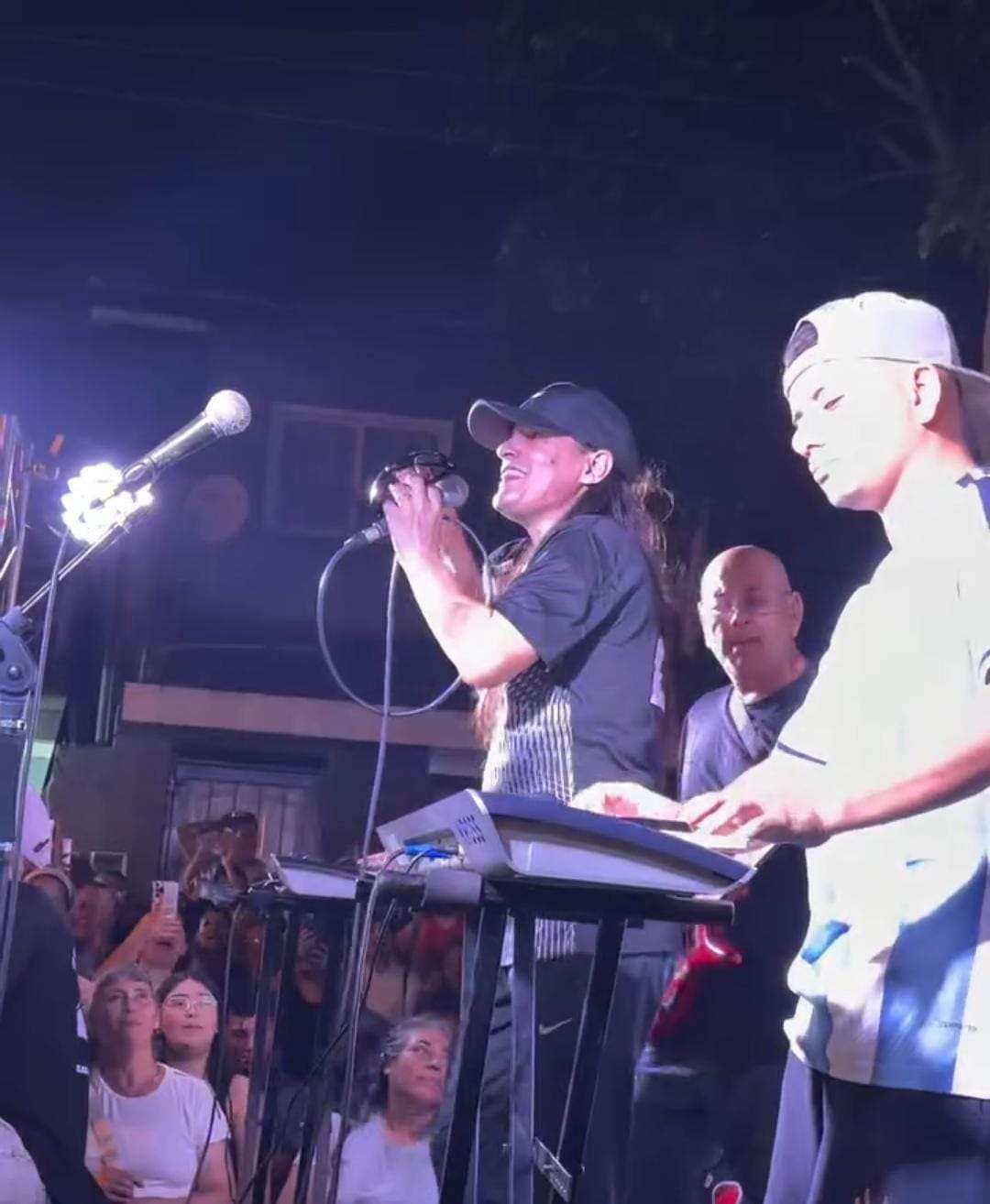 Multitudinario festival en San Fernando en defensa de los puestos de trabajo en FATE